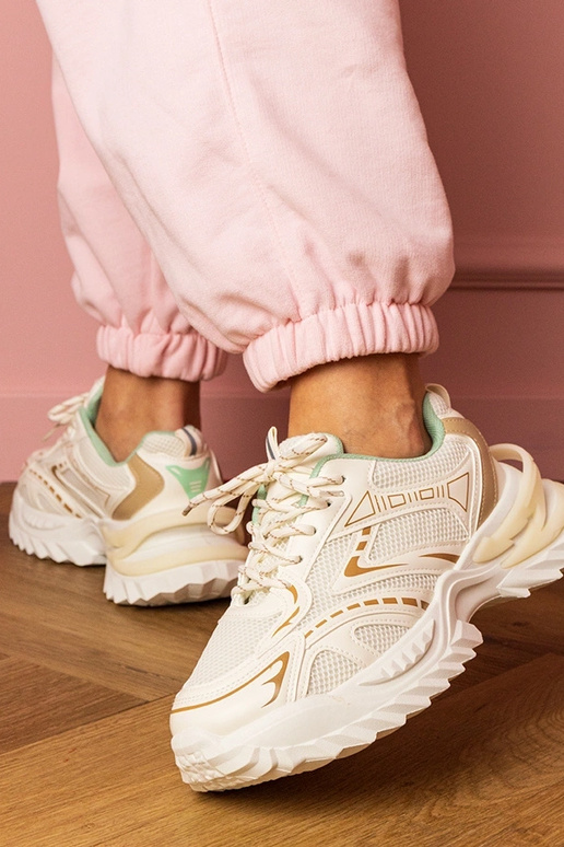 Pieskové dámske tenisky na hrubej... Pieskové dámske tenisky na hrubej...