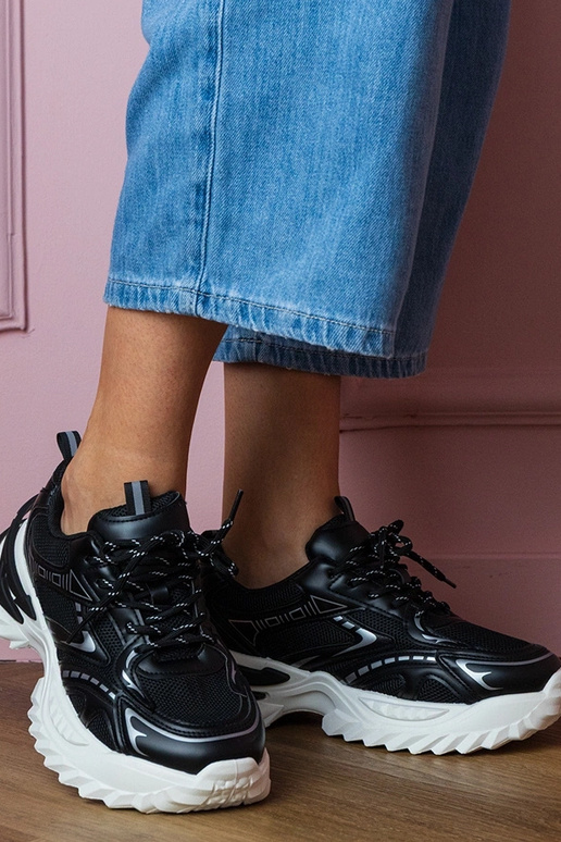 Čierne dámske tenisky na hrubej...