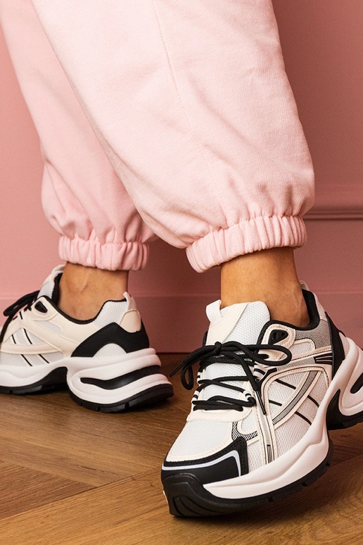 Čierno-biele dámske tenisky na hrubej... Čierno-biele dámske tenisky na hrubej...