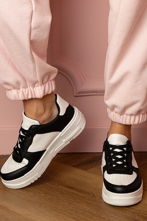 Čierne dámske tenisky na platforme...