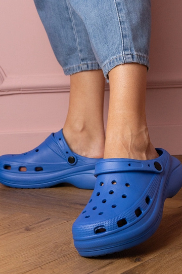 Modré dámske uzavreté... 2