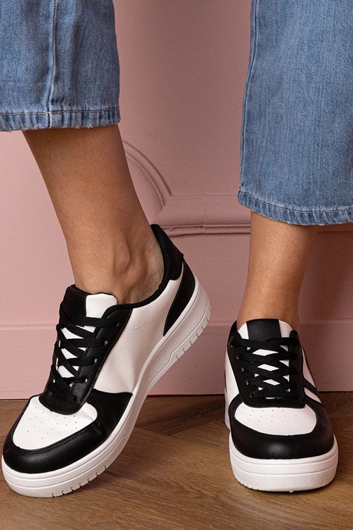 Čierne dámske športové topánky so...