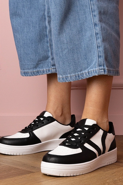 Čierne dámske športové topánky so...