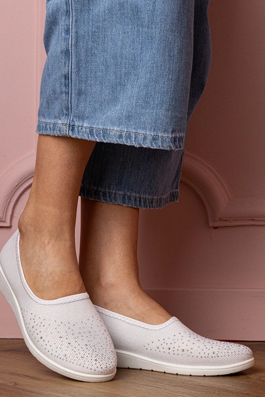 Biele dámske športové sandále s...