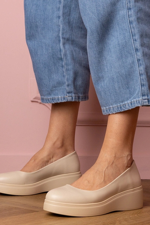 Pieskové dámske poltopánky na...