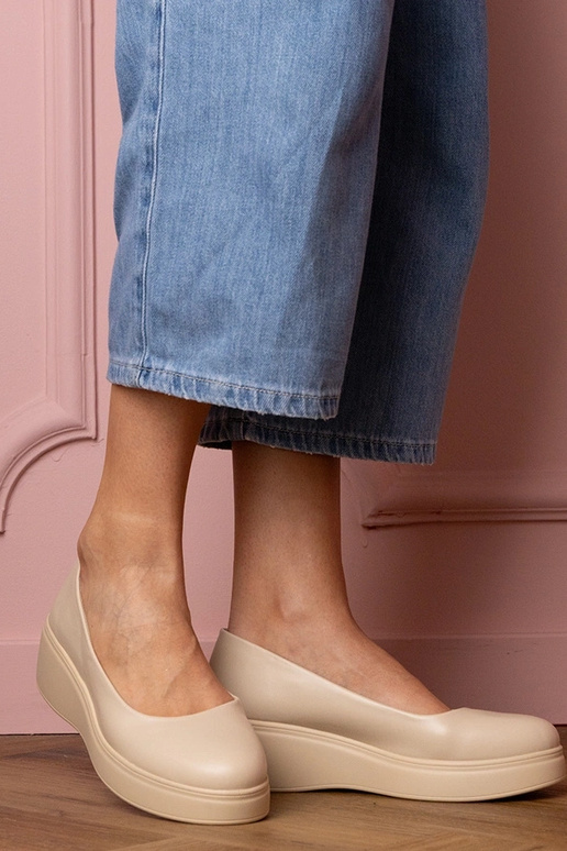 Pieskové dámske poltopánky na...