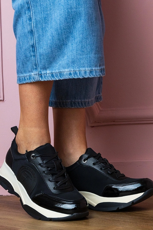 Čierne dámske športové topánky Wener