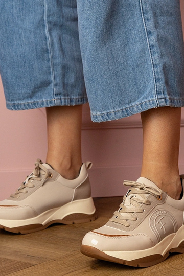 Piesková dámska športová...