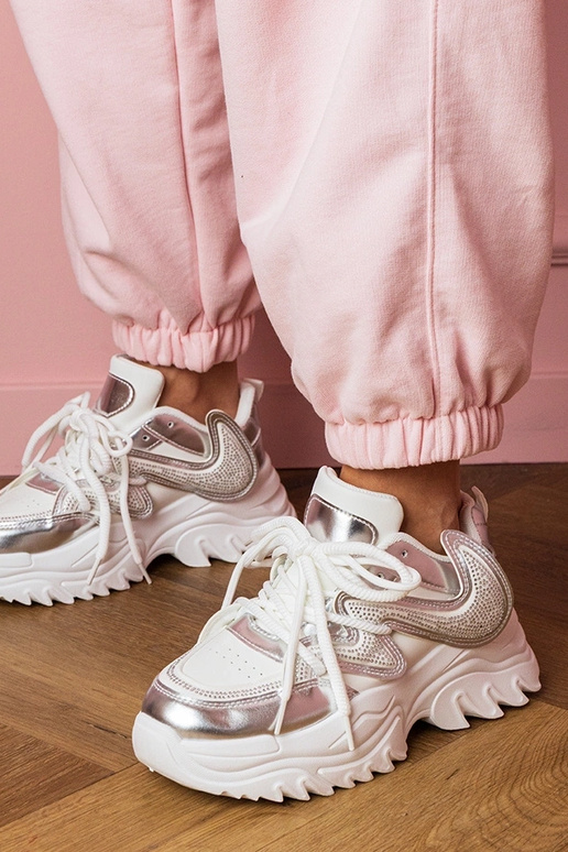 Biele dámske tenisky na hrubej... Biele dámske tenisky na hrubej...