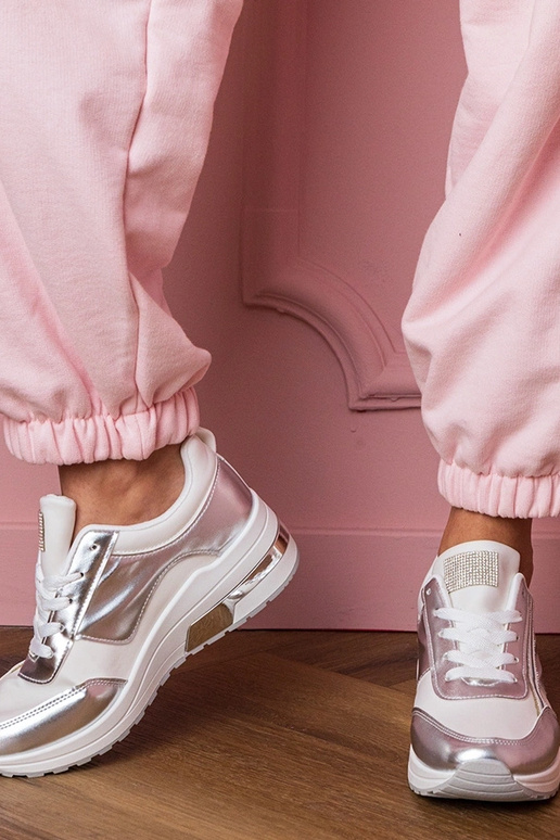 Biele dámske tenisky s kryštálmi a... Biele dámske tenisky s kryštálmi a...