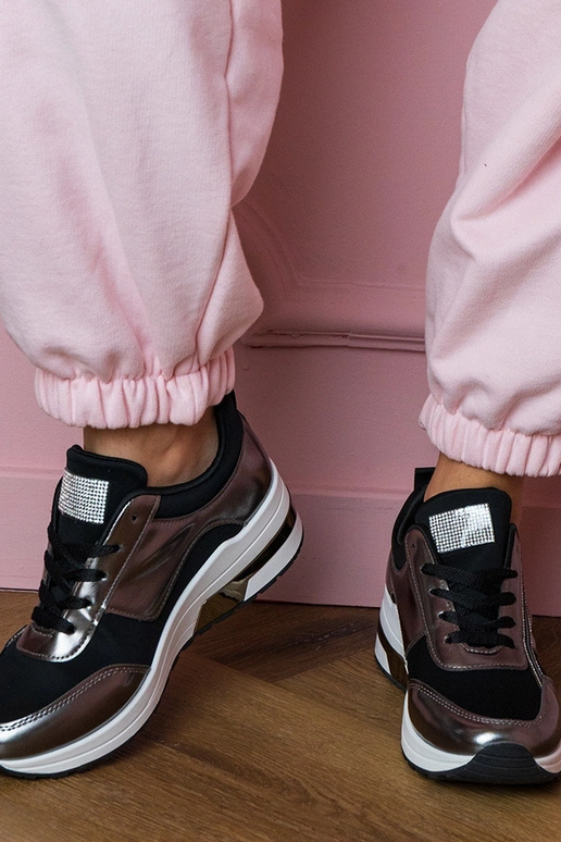 Čierne dámske tenisky s kryštálmi a... Čierne dámske tenisky s kryštálmi a...