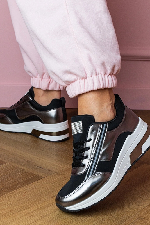 Čierne dámske tenisky s kryštálmi a... Čierne dámske tenisky s kryštálmi a...