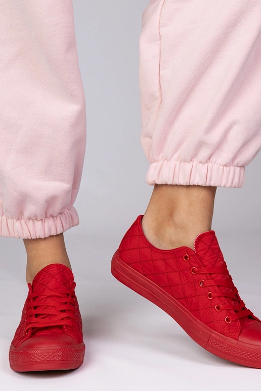 Červené klasické prešívané topánky,...