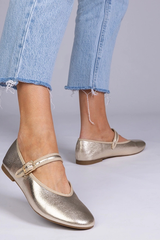 Zlaté dámske baleríny so sponou,...