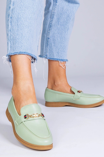 Zelené mokasíny so zlatou...