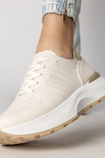 Pieskové športové topánky...