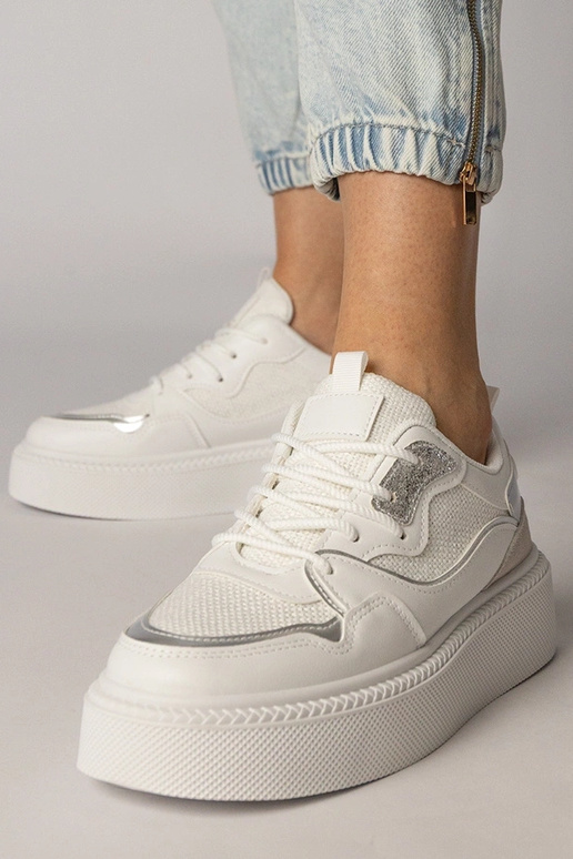 Biele športové topánky s textilným...