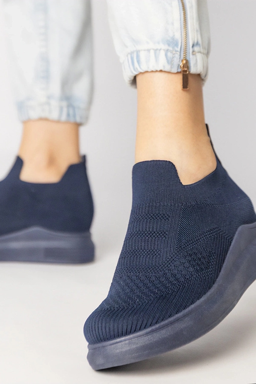 Tmavomodré nazúvacie topánky, „Merinsa"