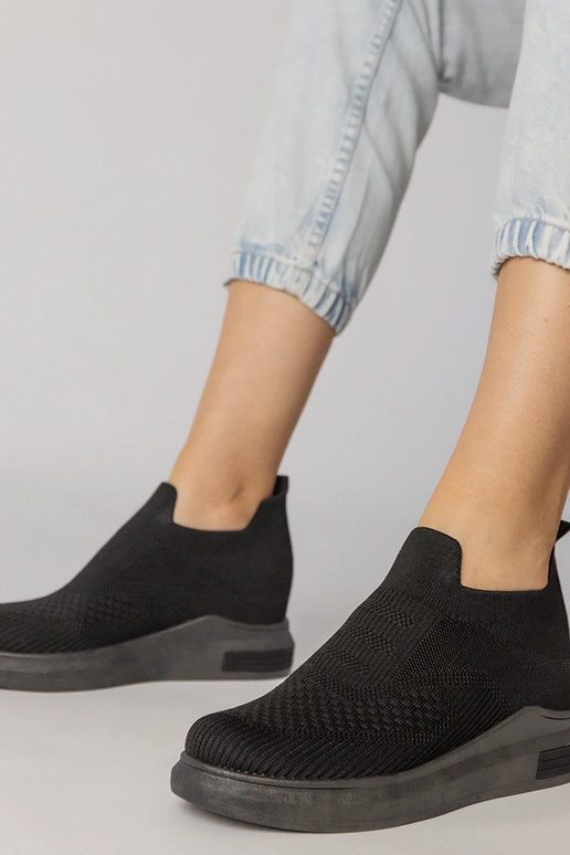 Hnedé perforované mokasíny z umelej...