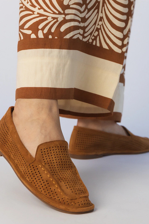 Čierne perforované mokasíny z umelej...