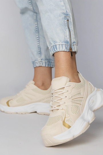 Pieskové športové topánky...