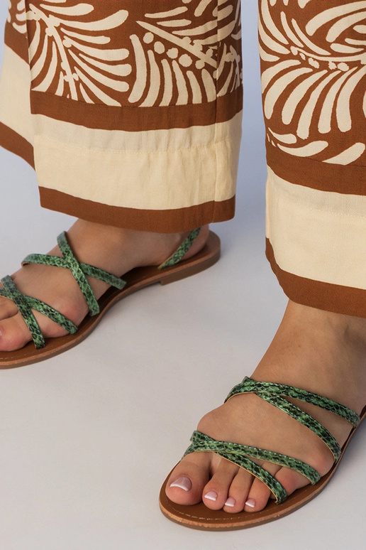 Zelené sandále na plochom podpätku,...