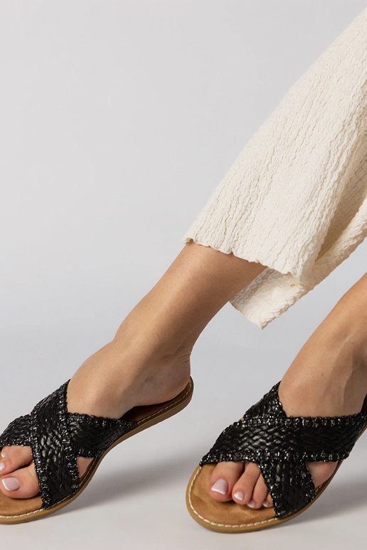 Čierne dámske pletené šľapky, „Ellinara" Čierne dámske pletené šľapky, „Ellinara"