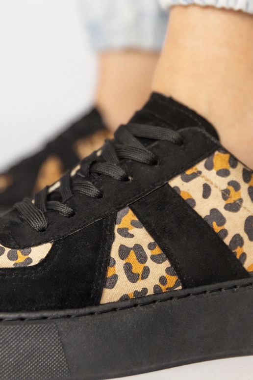 Čierne dámske športové topánky s...