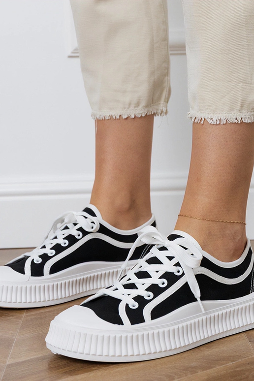 Čierne dámske topánky na platforme,...