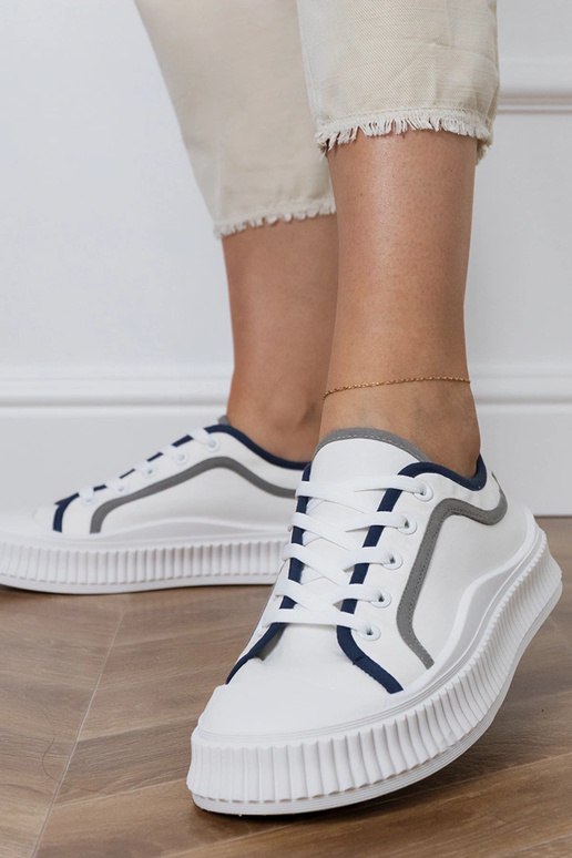 Biele dámske topánky na platforme,...