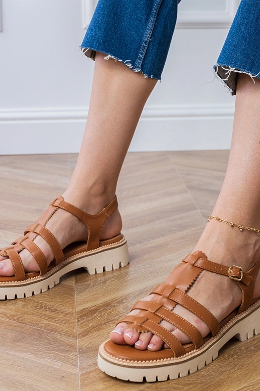 Hnedé gladiátorské sandále s prackou,...