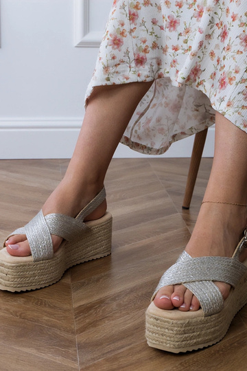 Strieborné espadrilové sandále na platforme s remienkami, „Olisa" 2