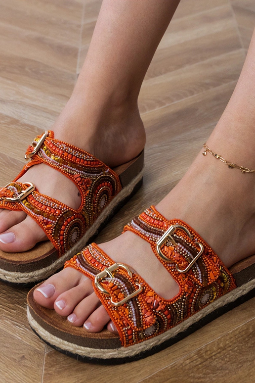 Oranžové etnické šľapky s prackami na...