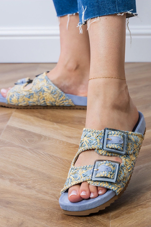 Modré pletené šľapky so sponkami na...