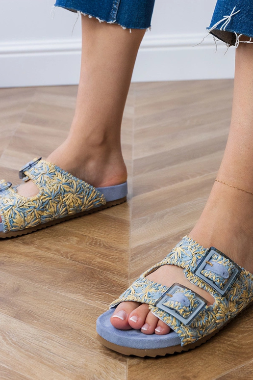 Modré pletené šľapky so sponkami na...