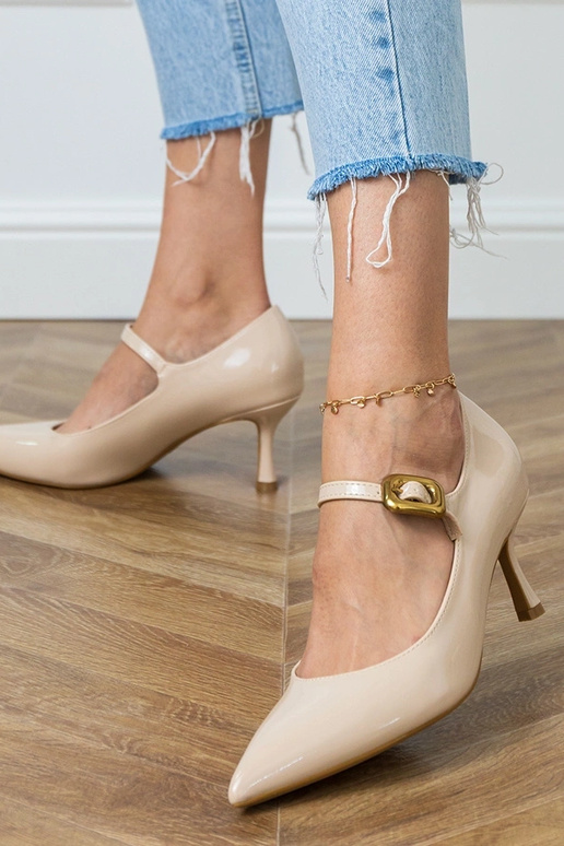 Pieskové klasické sandále s...