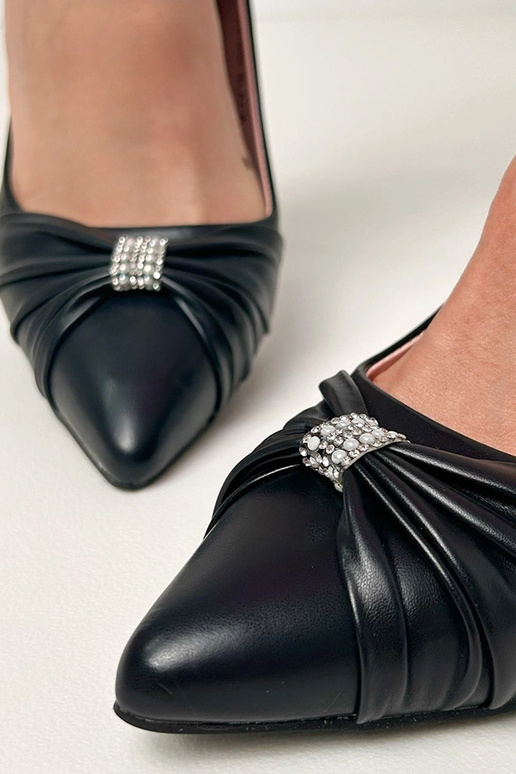 Čierne klasické sandále na ihlovom... Čierne klasické sandále na ihlovom...