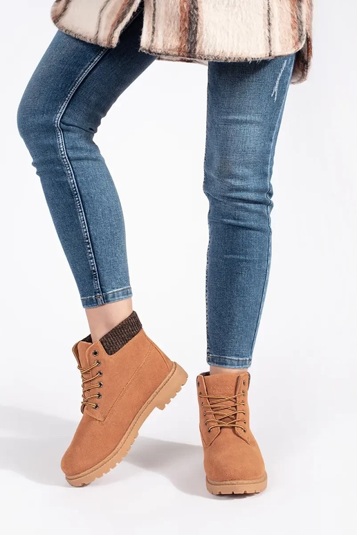 topánky dámske vyrobené z prírodnej...