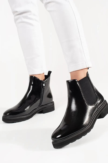 Klasické čierne botky... 2