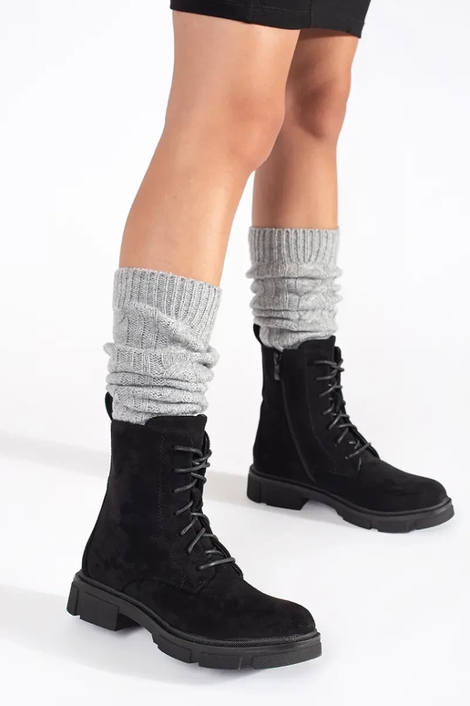 Semišové dámske topánky so šnúrkami