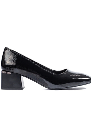 Topánky na vysokom opätku...