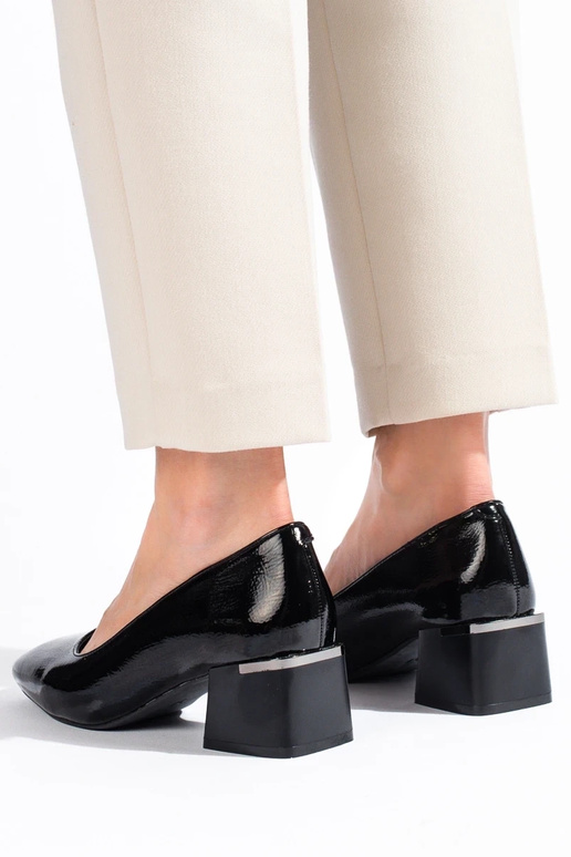 Topánky na vysokom opätku Shelovet...