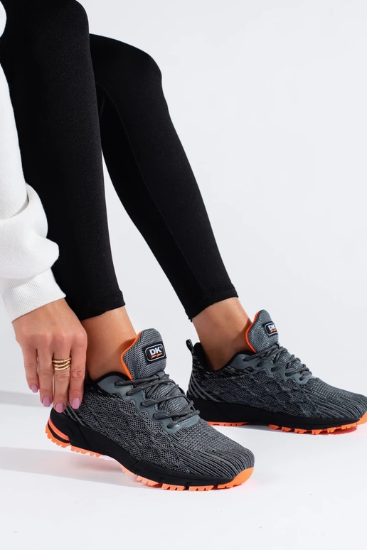 Tenisky model obuvi DK šedej farby