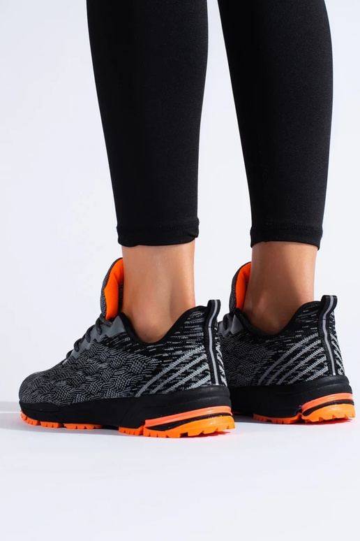 Tenisky model obuvi DK šedej farby