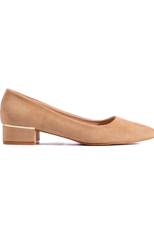 Klasický model vysokých podpätkov...