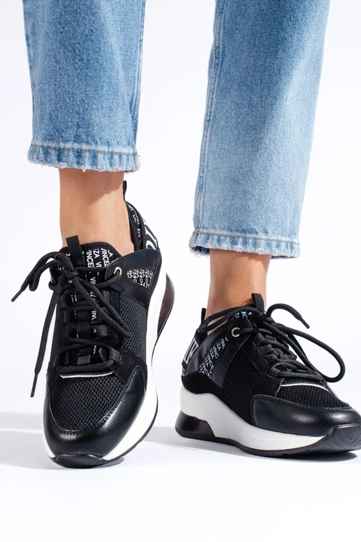 Dámske ležérne topánky Vinceza...