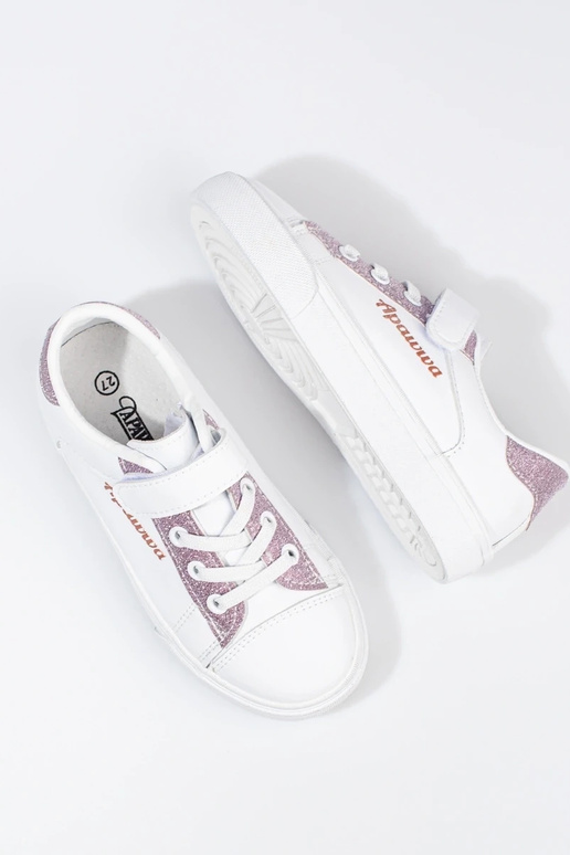 Biele športové topánky Shelovet