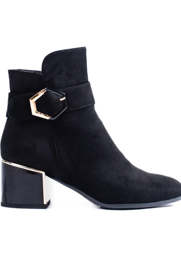 Elegantný štýl dámske čižmy...