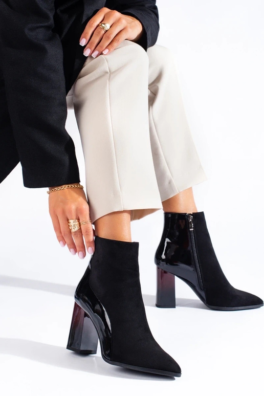 Čierne semišové členkové topánky na... Čierne semišové členkové topánky na...