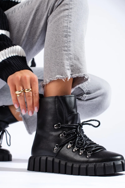 čierna izolované dámske čižmy s...